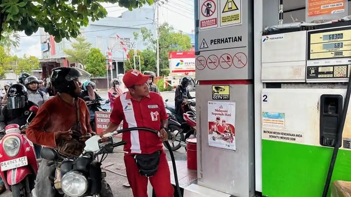 Daftar Harga BBM Terbaru Selasa 7 Juli 2026, Ada yang Sudah Turun, Cek Pertamax dan Solar di Kalsel - Banjarmasinpost.co.id