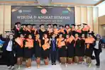 20251218_Wisuda-Jalannya-wisuda-dan-angkat-sumpah-perdana.jpg