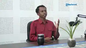 Elfin-keluarga-korban-saat-berbincang-dalam-Podcast-Saksi-Kata.jpg