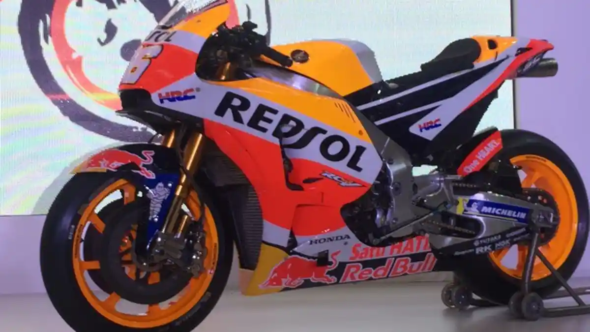 Arti Logo 'One Heart' Bagi Marquez dan Pedrosa