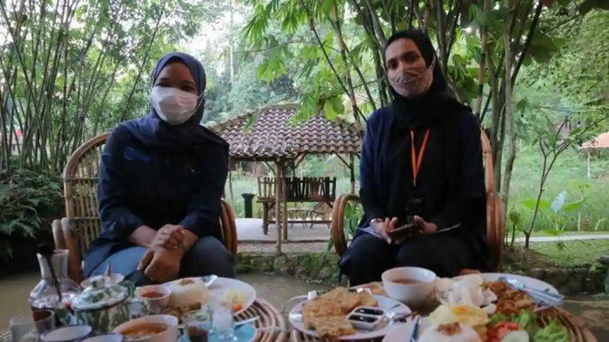 Kuliner Lampung - Maknoni Village, Restoran Bergaya Tradisional