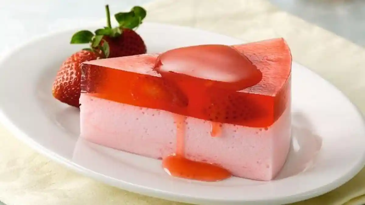 Resep Puding Stroberi, Dessert Makan Malam yang Cantik dan Segar dengan Tekstur Kenyal