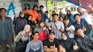 Tim-ekspedisi-Air-Terjun-Jelutung-Lingga-Kembali-selamat.jpg