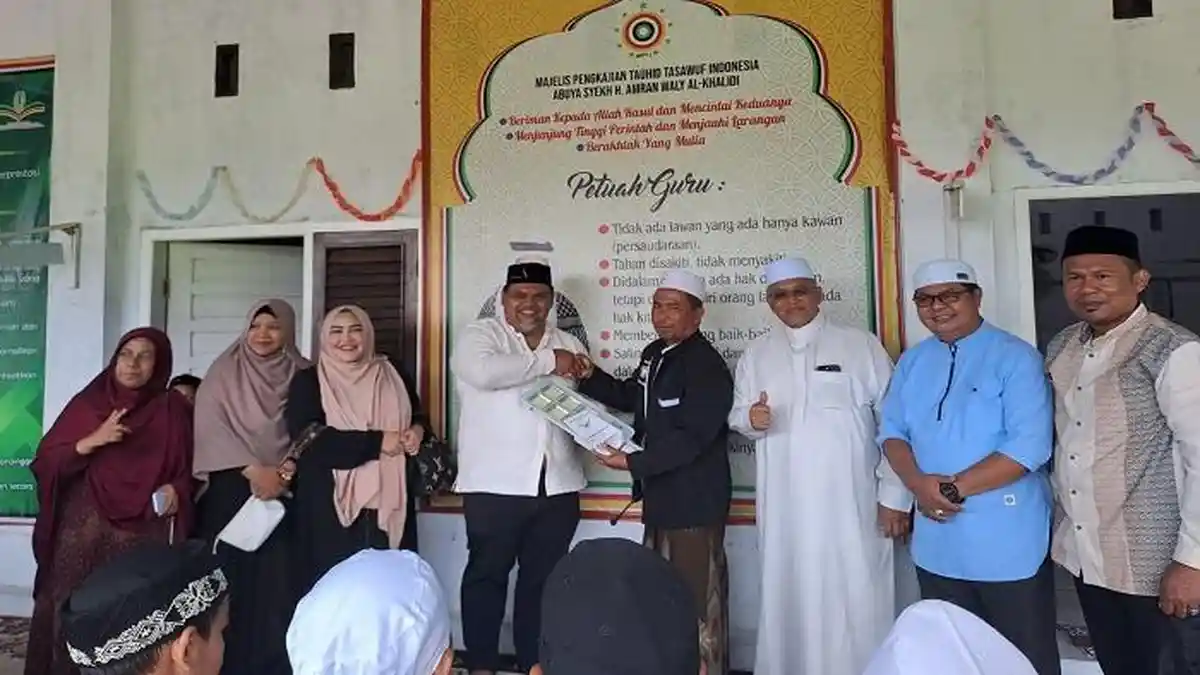 Dua Profesor Malaysia Kunjungi Al Ihsan Tashawuf Labuhanhaji