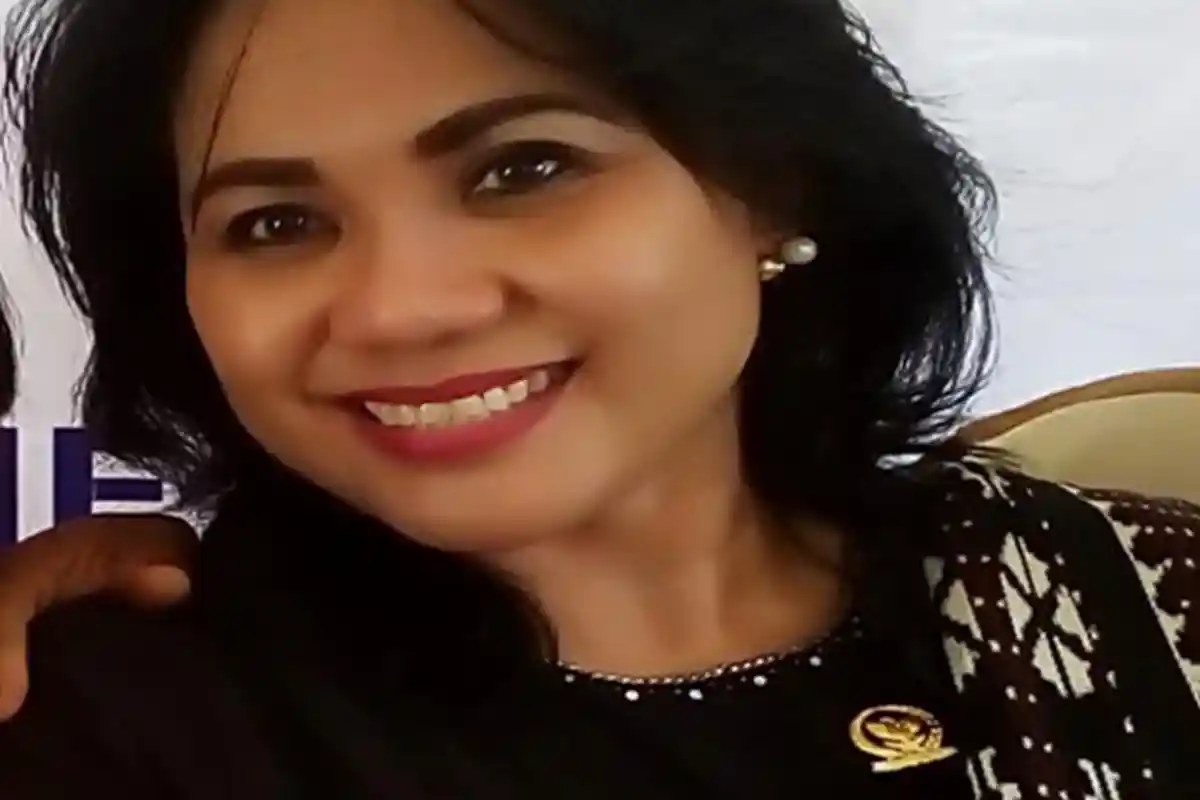 Hari Ini, Anita Jacoba Gah, Anggota DPR RI Lakukan Hal Ini di RS SK Lerik dan Naibonat