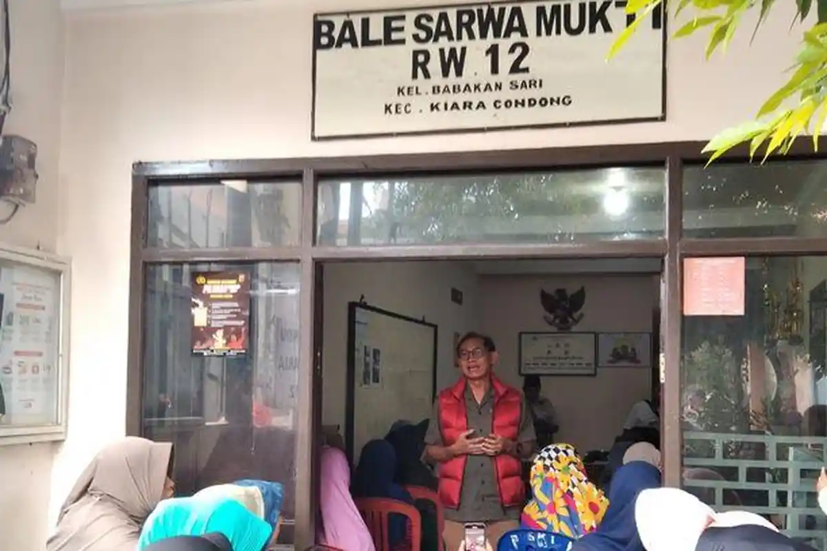 Cawalkot Dandan Riza Wardana Sapa Warga Babakansari, Jelaskan Program Kesehatan Antiribet