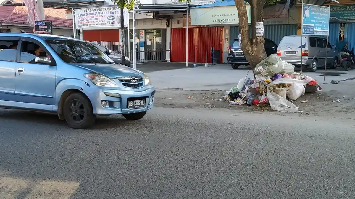 Viral Kota Palu Dikepung Sampah, Netizen: Bikin Malu, Sudah Jadi Hal Lumrah