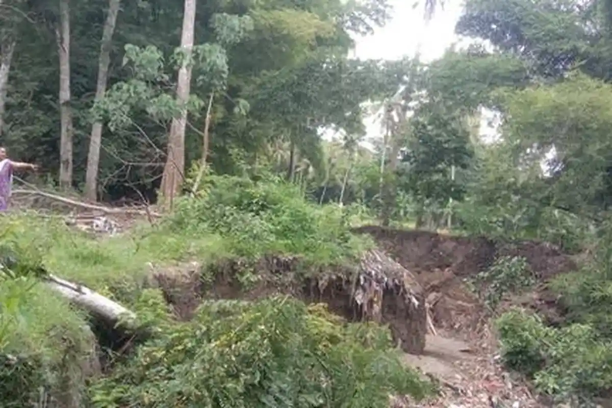 Merusak Lahan, DPRD TTU Sarankan Pembangunan Tembok Penahan di RT 53 Kefamenanu Selatan Diaudit 