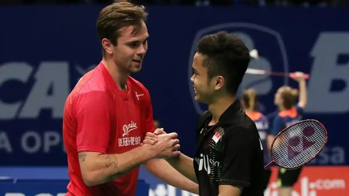 Anthony Ginting Belum Bisa Balas Kekalahan di Piala Thomas. Kembali Kalah dari Jan O Jorgensen