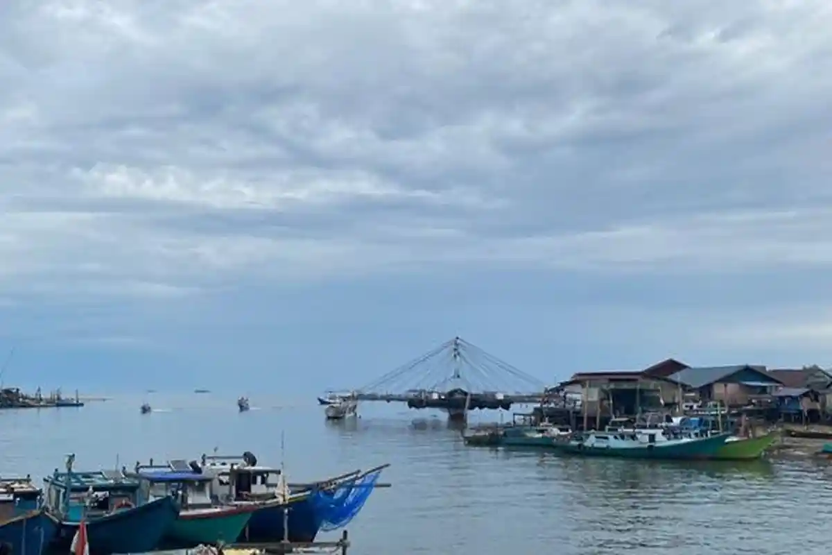 Ramalan Cuaca BMKG 18 November 2025, Cek Potensi Hujan di Wilayah Kaltim!