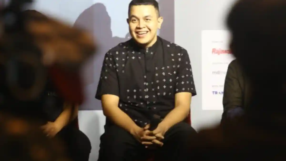 Benarkah Tulus Terlihat Lebih Kurus Menjelang Digelarnya Konser Sewindu di 5 Kota di Indonesia?