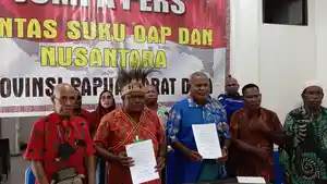 20240207_forul-suku-asli-papua-sarankan-pakai-batik-tiap-kamis.jpg