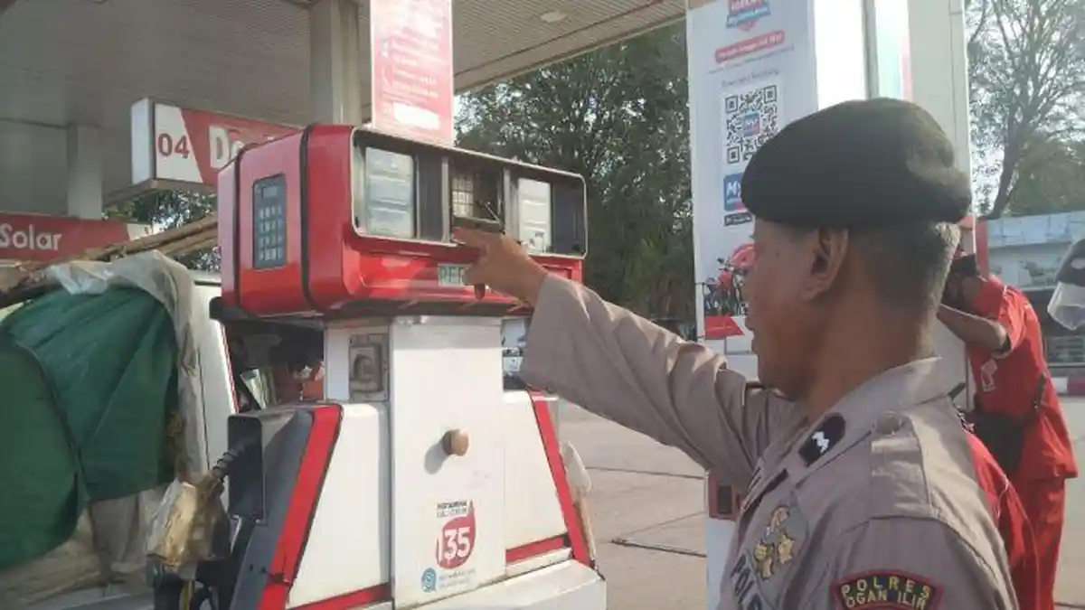 Harga BBM Naik, SPBU di Indaralaya Langsung Dijaga Polisi