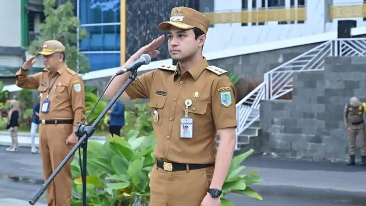 Pimpin Apel Perdana di Hadapan ASN Pemkot Jambi, Wawako Diza Tekankan Kolaborasi dan Optimisme