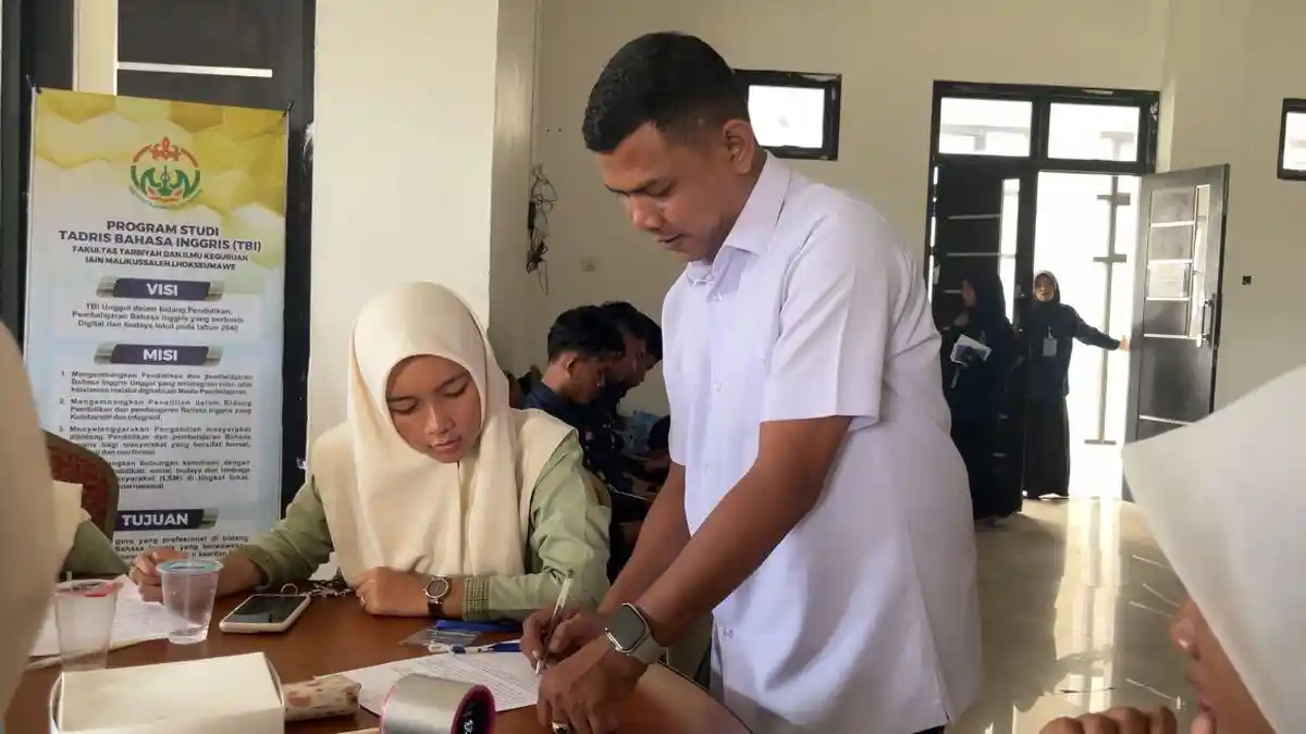 Dosen UMMAH Jadi Pemateri Jurnalistik di UIN SUNA Lhokseumawe
