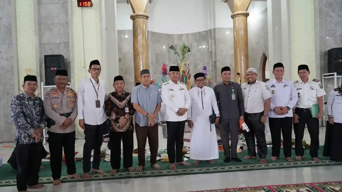 Basmin Mattayang Canangkan Desa Sadar Zakat Pada Tabligh Akbar Maulid ...