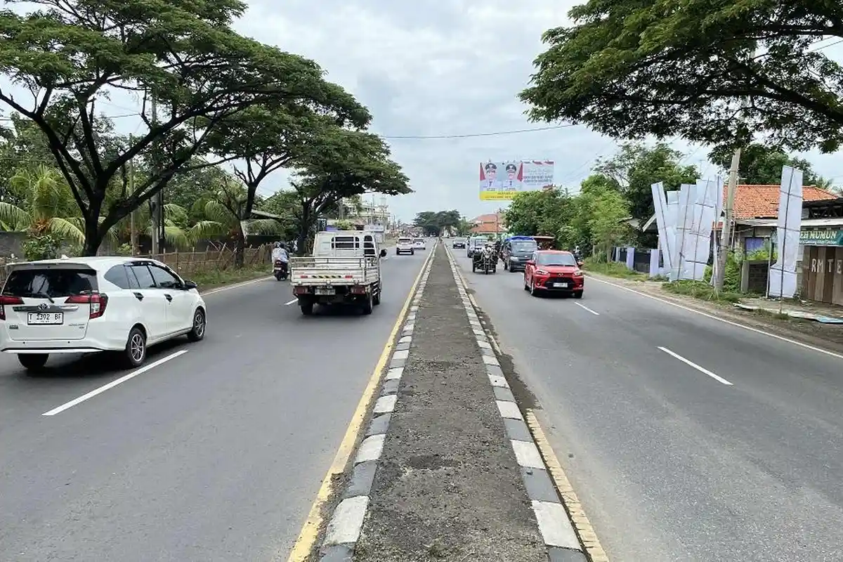 Arus Balik Lebaran Mulai Terasa di Jalur Pantura Indramayu pada H+4 Lebaran