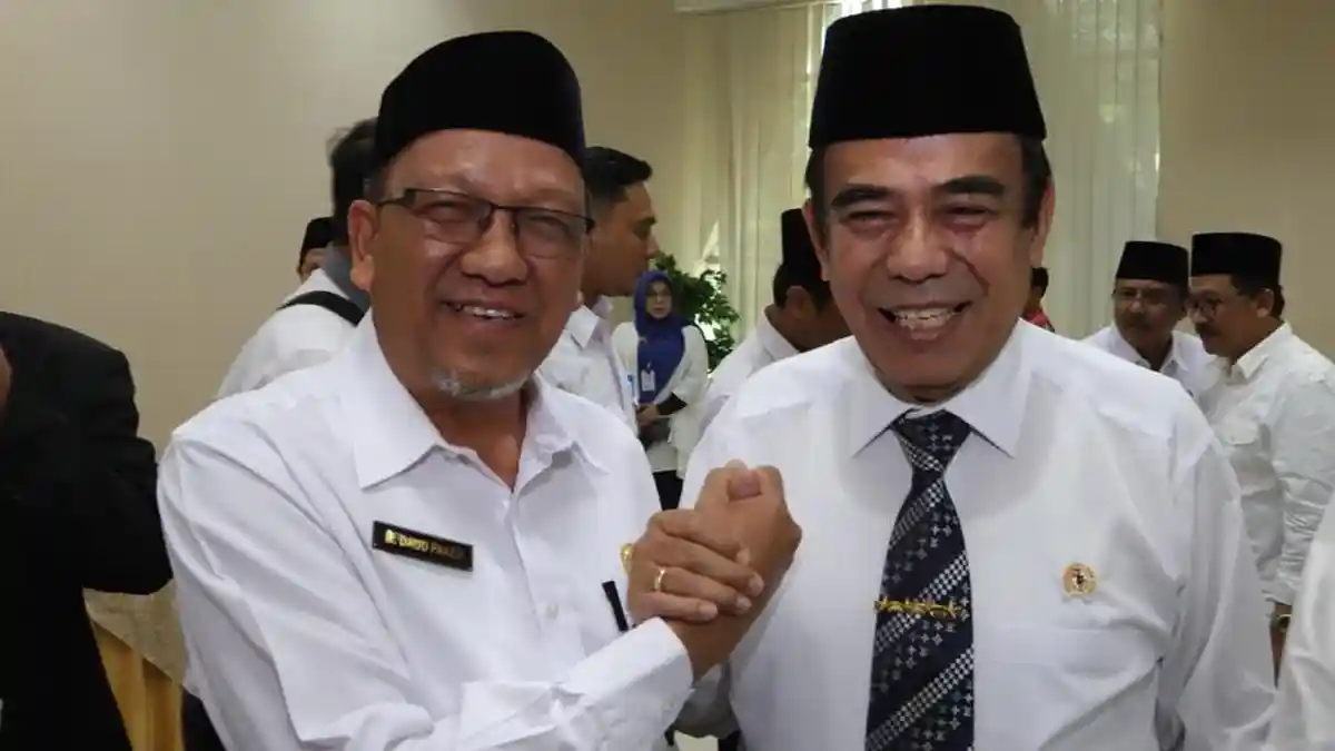 Daud Pakeh Hadiri Rapat Perdana dengan Menag   