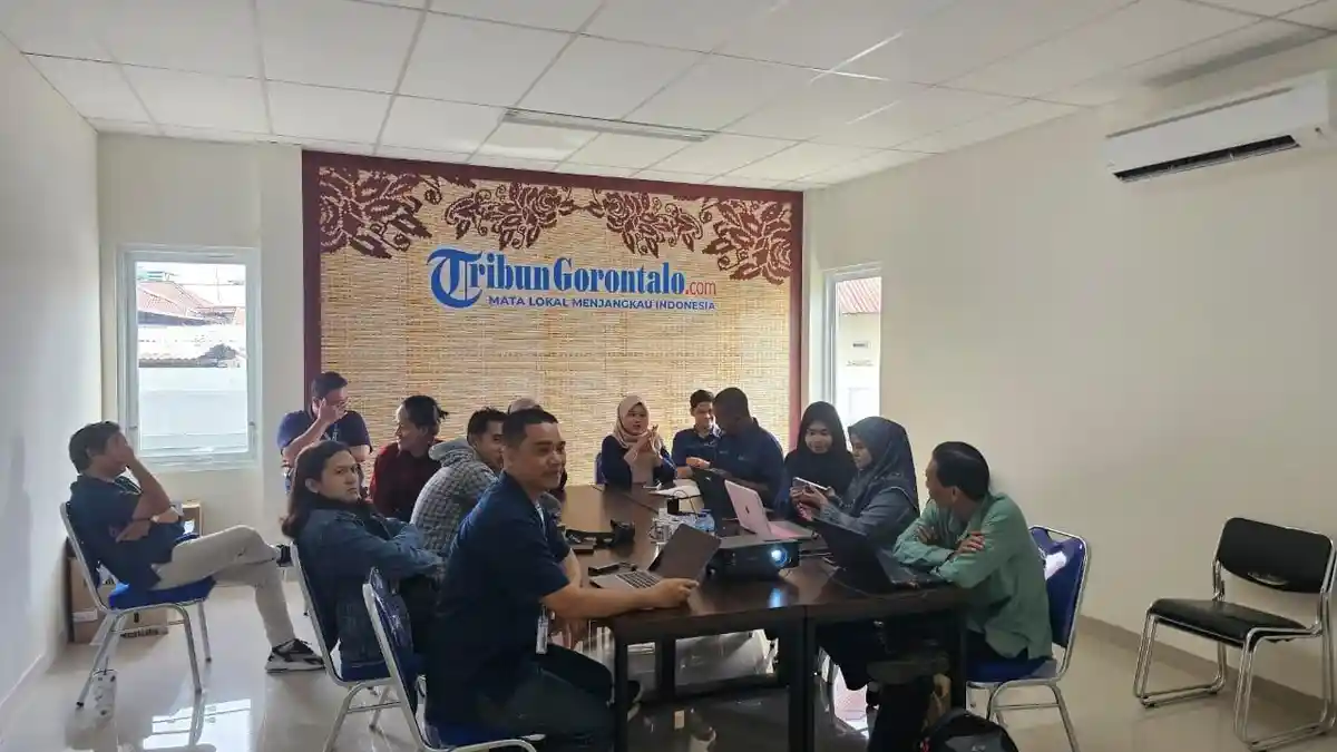 Tribun Gorontalo Gandeng Balai Bahasa untuk Asah Ketajaman Bahasa Jurnalistik