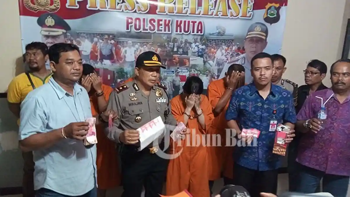 Kisah Cinta Pramugari Cantik yang Menyeretnya ke Narkoba