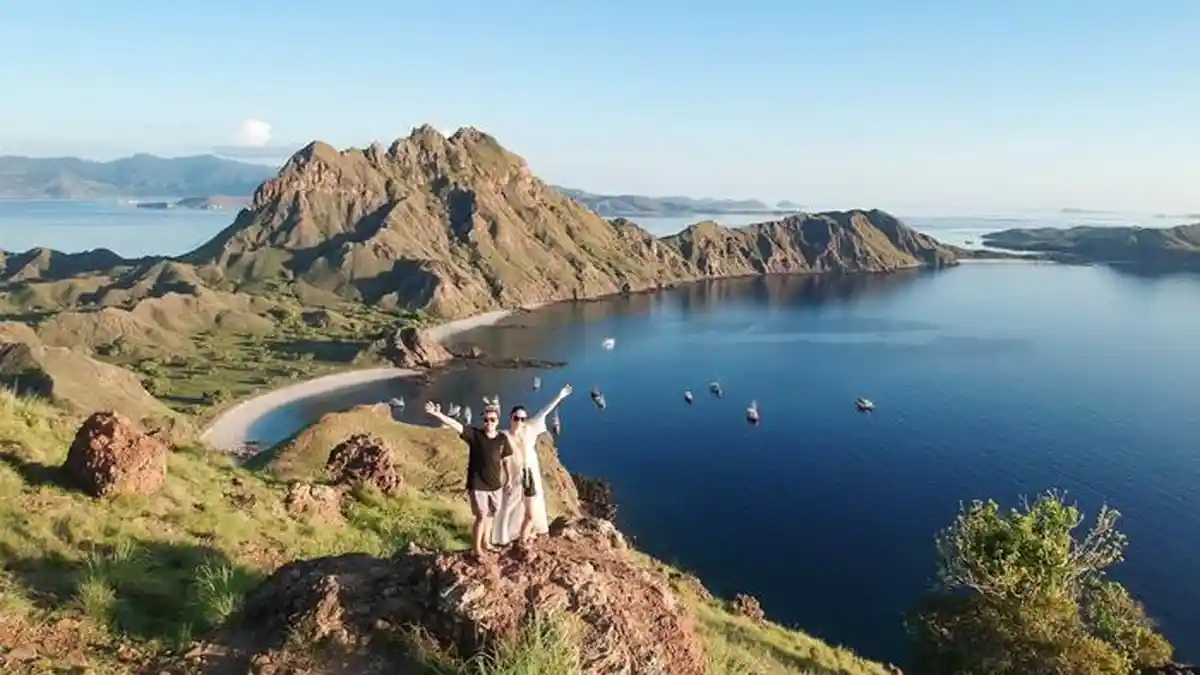 Wisata NTT,  Jejaki Pulau Padar Labuan Bajo, Ini Keistimewaan  Harga Tiket, dan Cara Menuju 