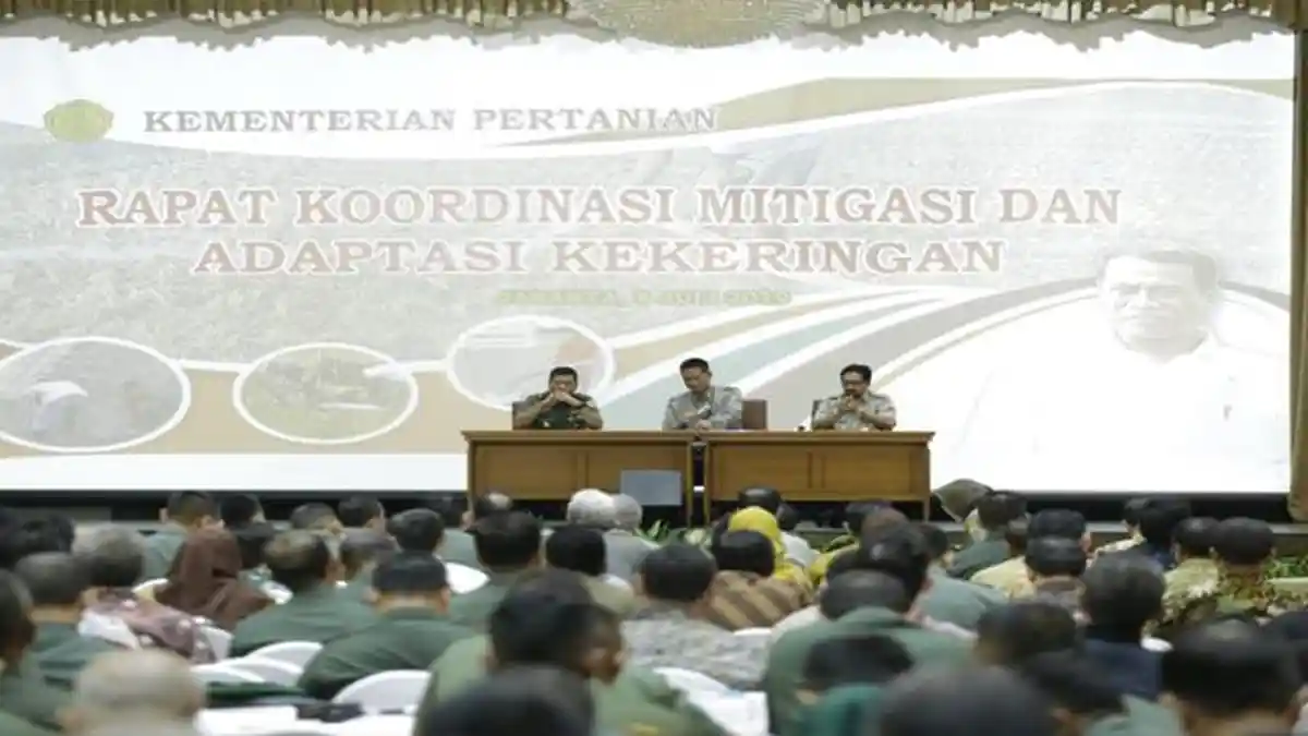 Kementan dan TNI Kawal Petani yang Mengalami Dampak Kekeringan