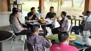 FKUB-Jembrana-menggelar-rapat-koordinasi-889.jpg