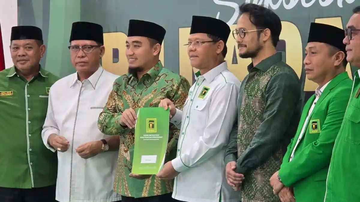 BREAKING NEWS PPP Resmi Usung Robinsar-Fajar Hadi Maju Pilkada Cilegon 2024