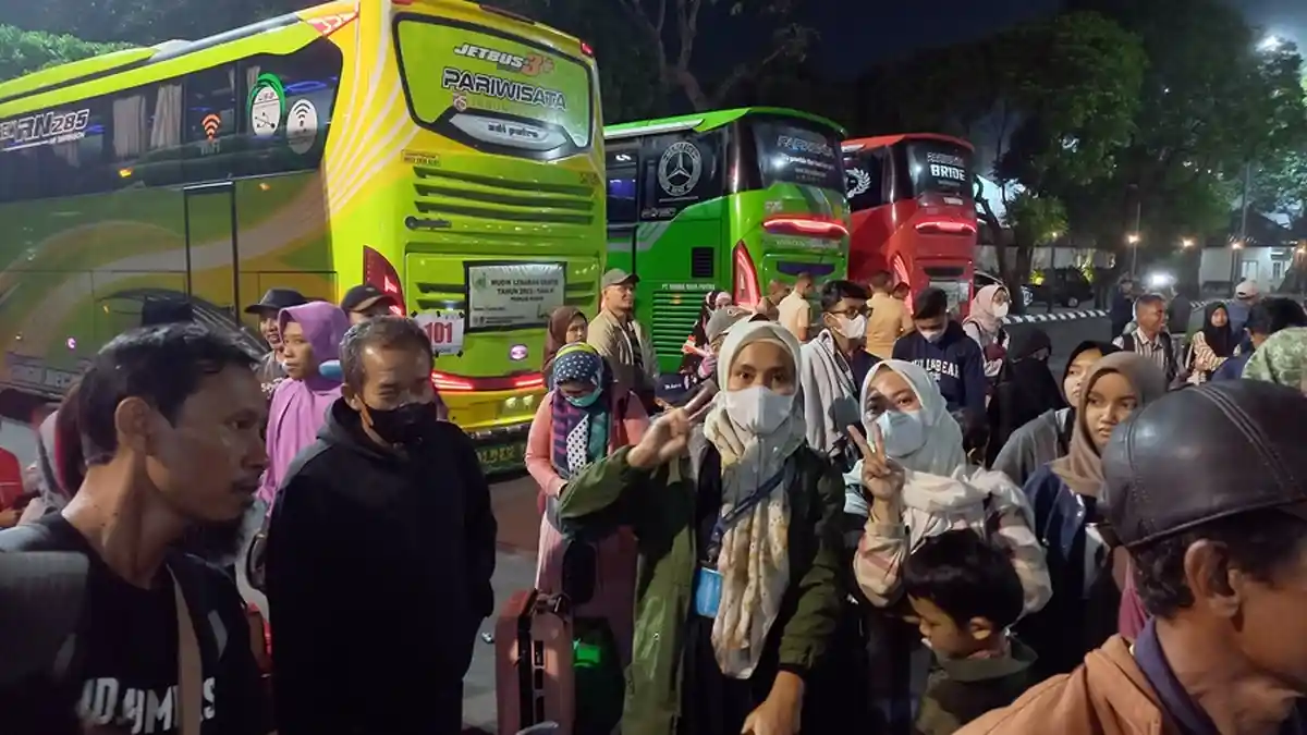 Mudik Gratis Lebaran 2024, Pemprov Jateng Sediakan Bus dan Kereta Api, Ini Jadwal dan Syaratnya