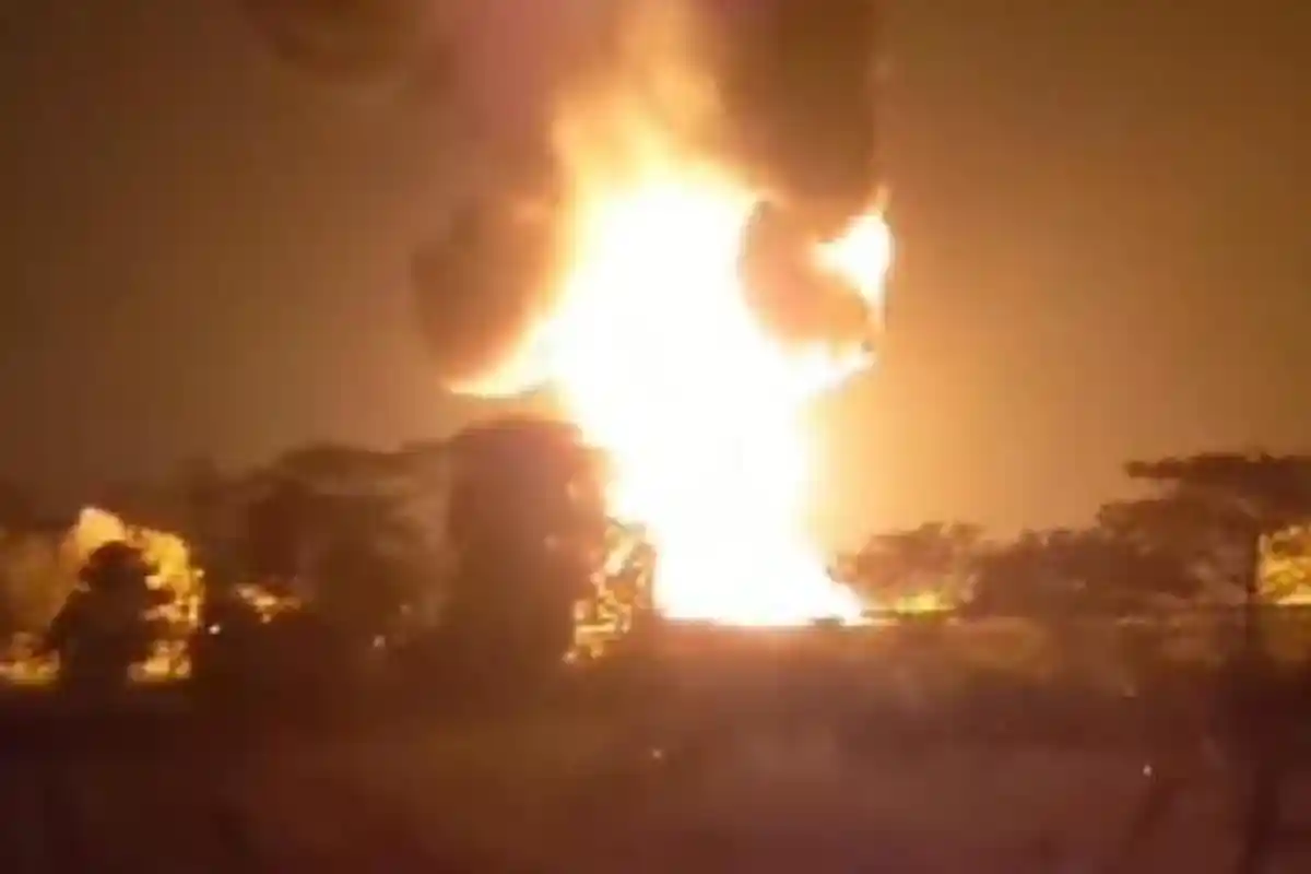 Kondisi 2 Kru Truk Tangki BBM Pertamina yang Terbakar Hebat di Tol Ngawi