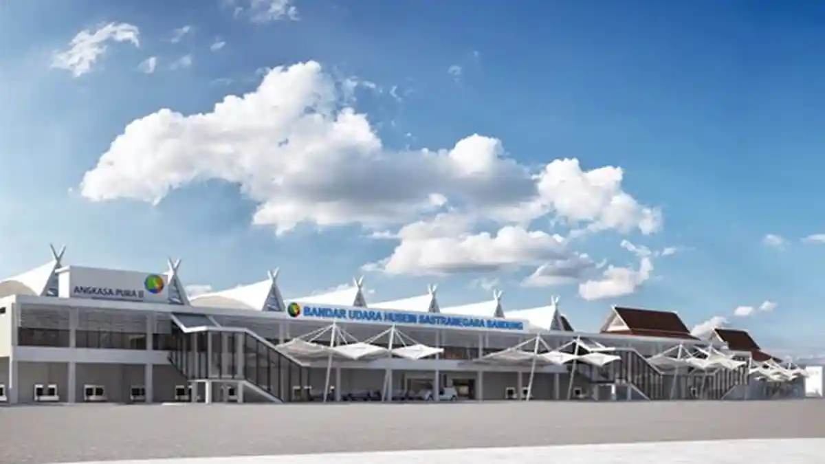 Bandara Husein Sastranegara Ditutup Hingga Pukul 21.00