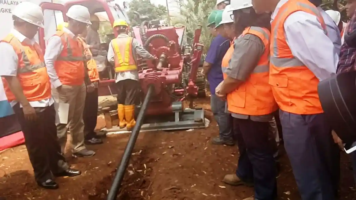 Galian Kabel PLN Di Pinggir Jalan Akan Berkurang, Ini Alasannya