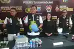 Kasat-Reskrim-Polres-Tulungagung-Jawa-Timur-AKP-Andi-Wiranata-Tamba-dua-dari-kiri.jpg