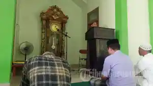 Khutbah-di-hari-Jumat.jpg