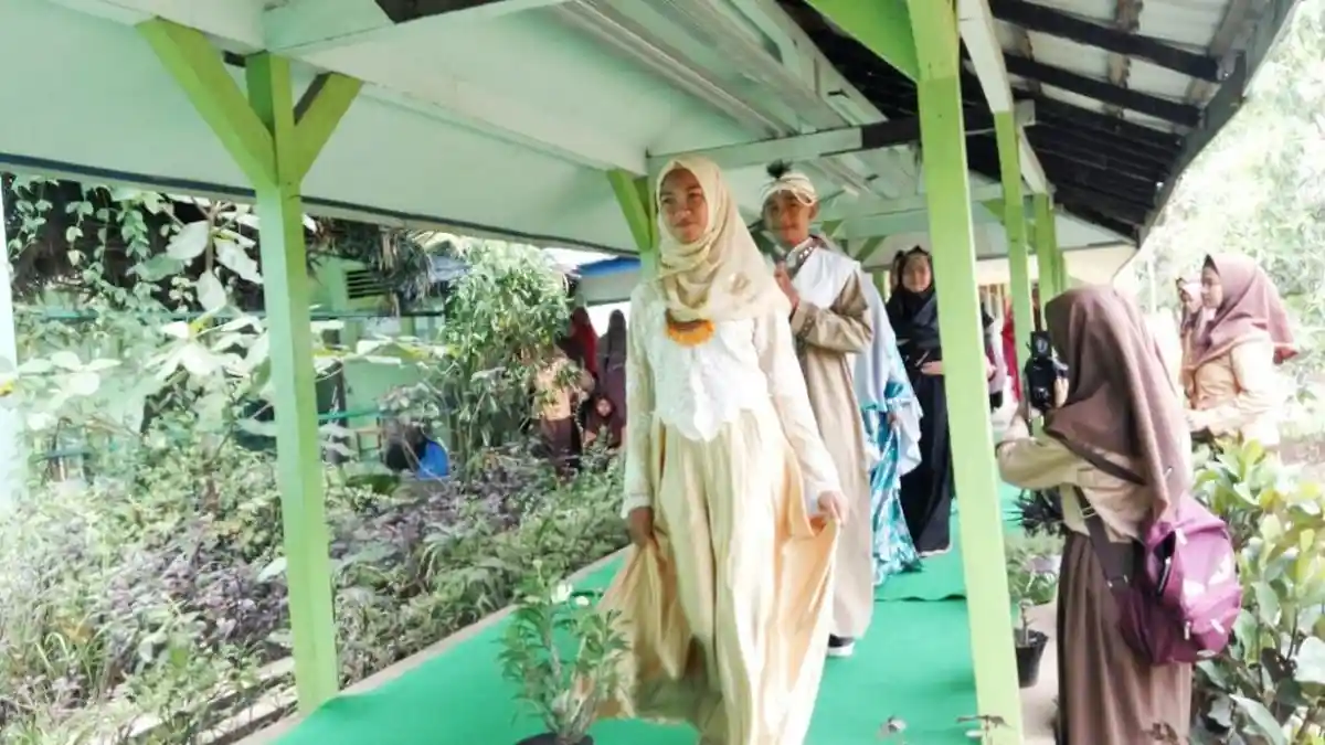 Meriahnya Peringatan Tahun Baru Islam di SMPN 2 Karang Intan