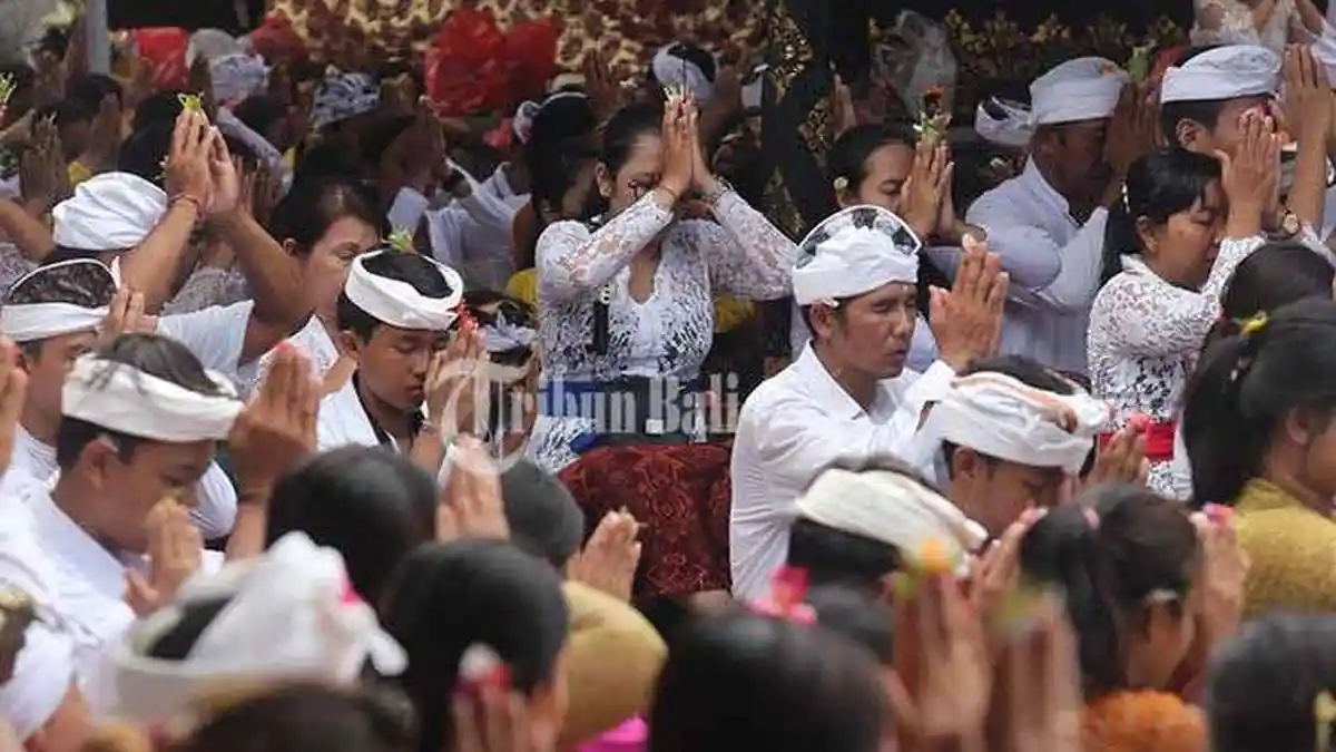 Ragam Sajian yang Tersedia di Perayaan Hari Raya Galungan dan Kuningan di Bali