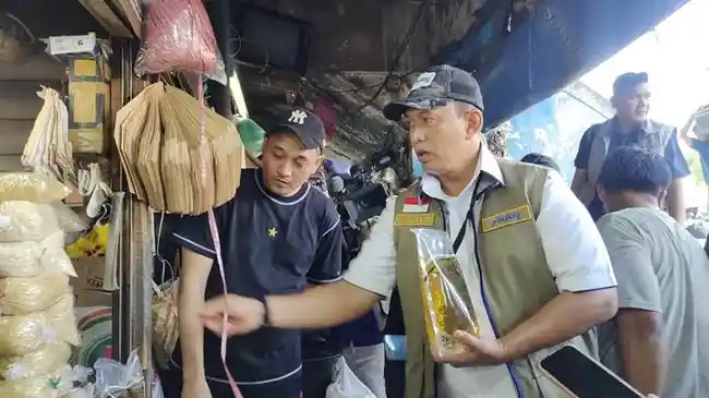Bulog Larang Kembalian Pakai Permen: Pedagang Harus Siapkan Uang Receh dan QRIS