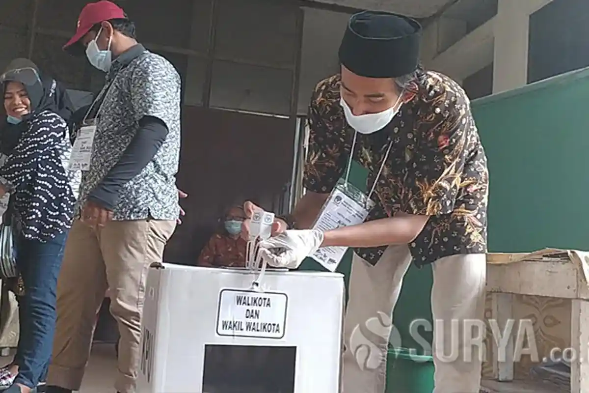 Insiden Pilkada: Di Surabaya, Ada Ketua KPPS Dijemput dan Dipaksa Pulang Ayahnya, Ini Sebabnya