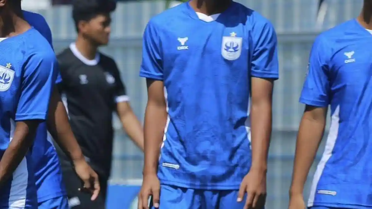 Sosok Eki Ferdiansyah, Pesepakbola Muda Asal OKU Timur Kini Bermain di Elite Pro PSIS Semarang