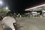 20261206-Antrean-di-SPBU-Jalan-Bibis-Raya-Bantul.jpg