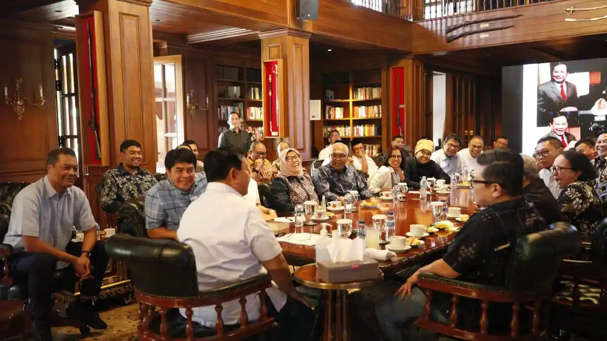 Minggu Sore, Menhan Prabowo Terima Kunjungan 32 Pemimpin Redaksi Media Nasional di Hambalang
