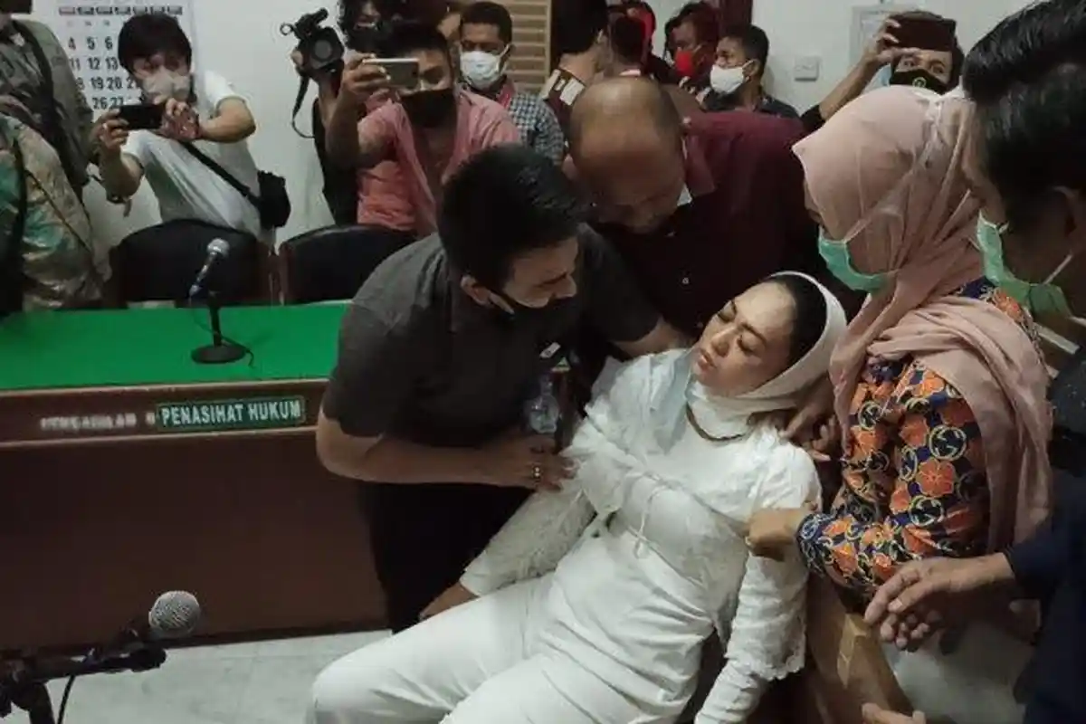 Nasib Istri Kombes Polisi Setelah Penagih Utangnya Divonis Bebas