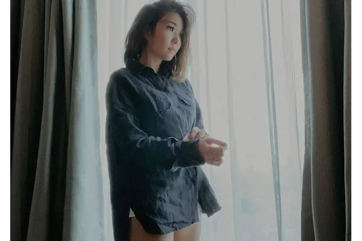 5 Jam Diperiksa Polisi, Gisella Anastasia Dikerubungi Wartawan : Sayang, aku enggak berani buka mata