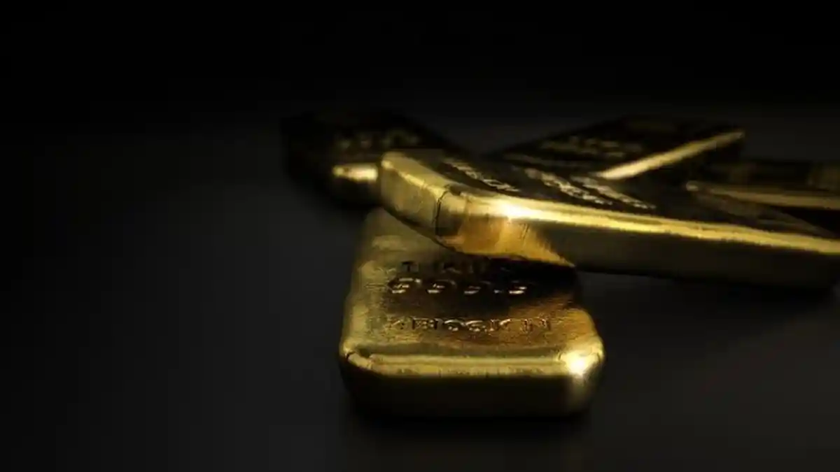 Harga Emas Beli Batangan Hari Senin (18/1) yang Dijual di Pegadaian dari Antam dan UBS