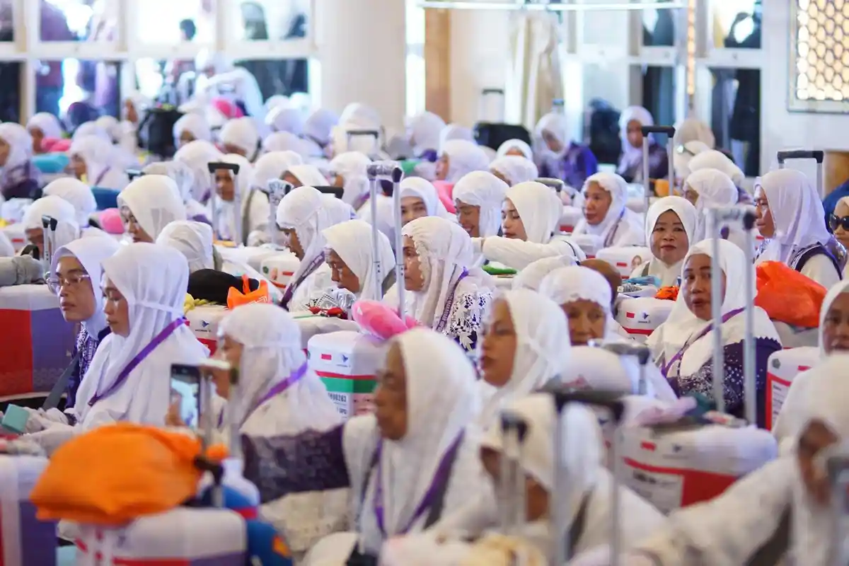 345 JCH Jeneponto Berangkat ke Asrama Haji Sudiang Makassar