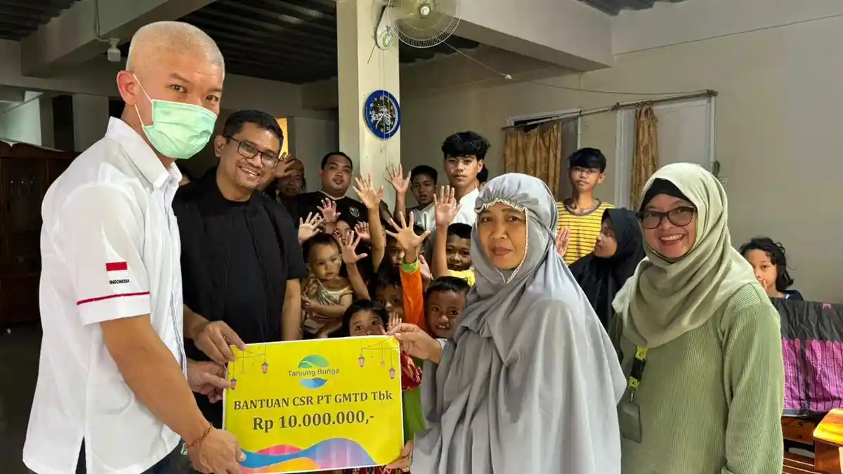 Ramadan, GMTD Beri Santunan ke Tiga Panti