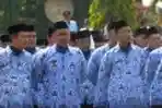 Yuddy Chrisnandi Inspektur Upacara HUT KORPRI Ke-44