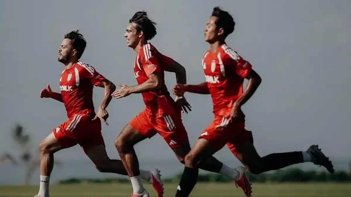 Duel Bali United Kontra Persita: Adu Strategi Lini Tengah