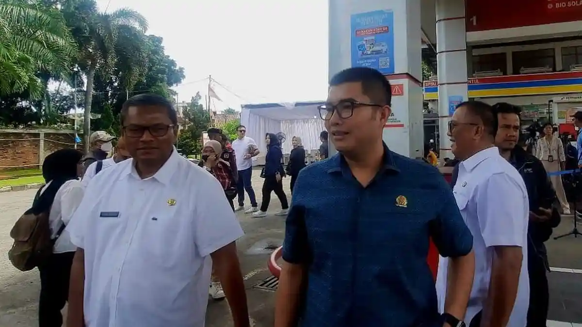 Merasa Jadi Korban, Sastra Winara Prihatin SPBU Pertamina di Sentul Lakukan Kecurangan