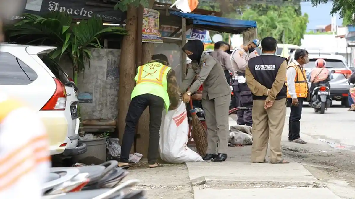 Tim Gabungan Satpol PP dan Polresta Padang, Tindak 23 Pelanggar Protokol Kesehatan
